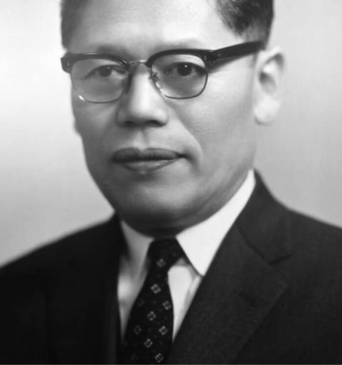 ヒノキチオールの研究者